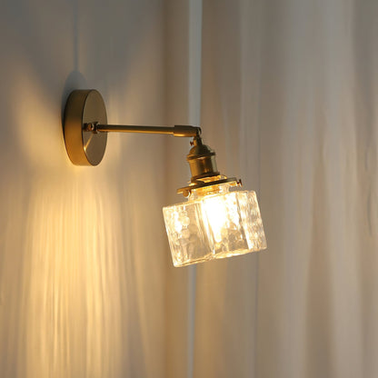 RegalRay – Royal-Inspired Wall Lamp for Elegant Spaces