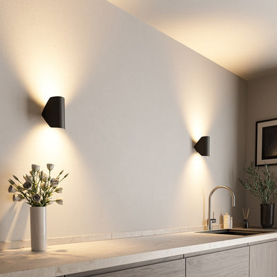 CYGNUS 2.0 Modern Wall Lamp for Elegant Interiors