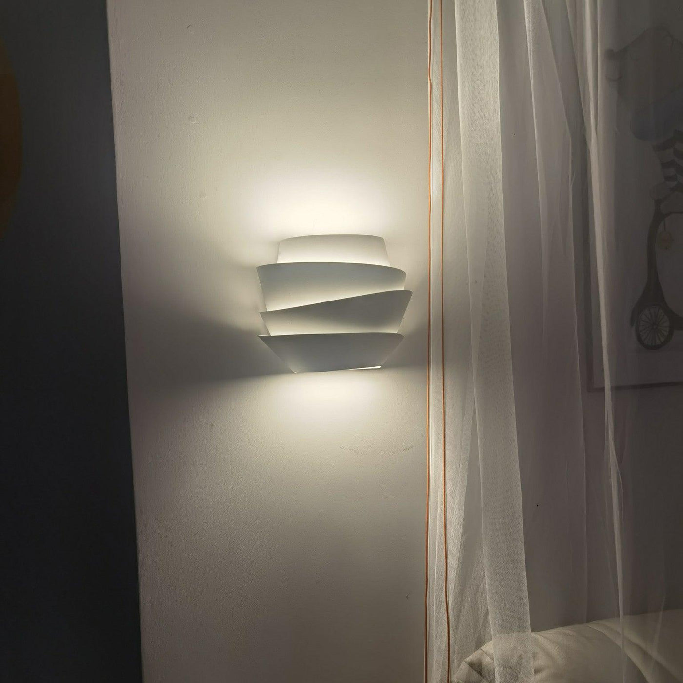 Modern LED Wall Lamp with French Design