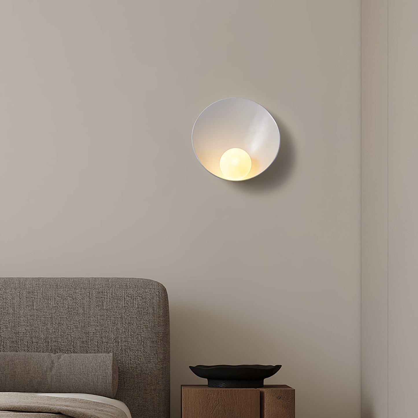 LumaSphere – Round Nordic Wall Lamp for Contemporary Atmosphere