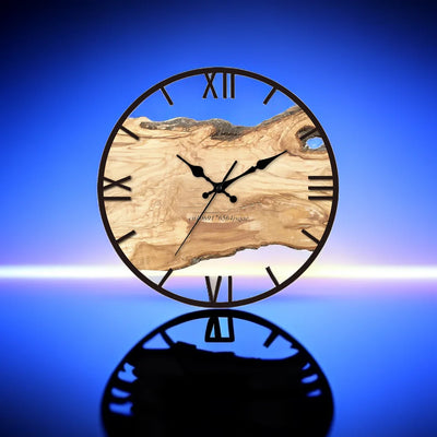 Clear Acrylic Wall Clock – Modern Transparent Design