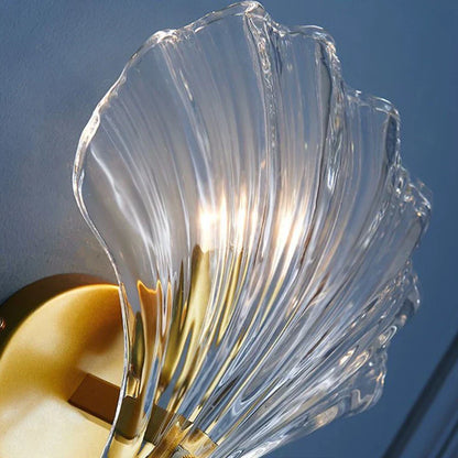 CoralBeam – Shell-Shaped Glass Wall Light