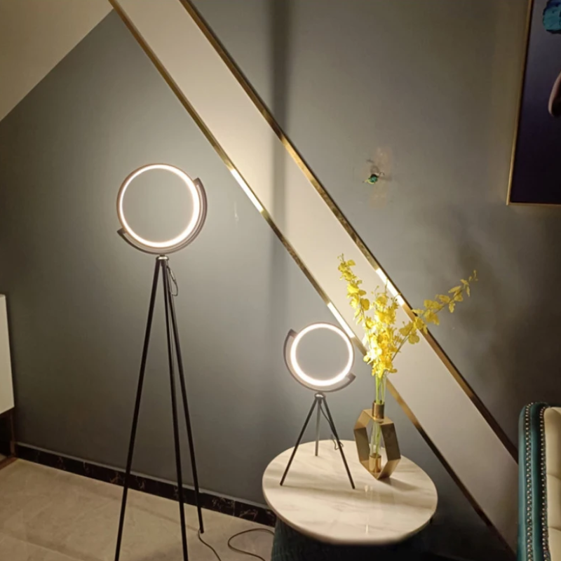 Scandinavian Floor Lamp – Nordic Halo LED Light