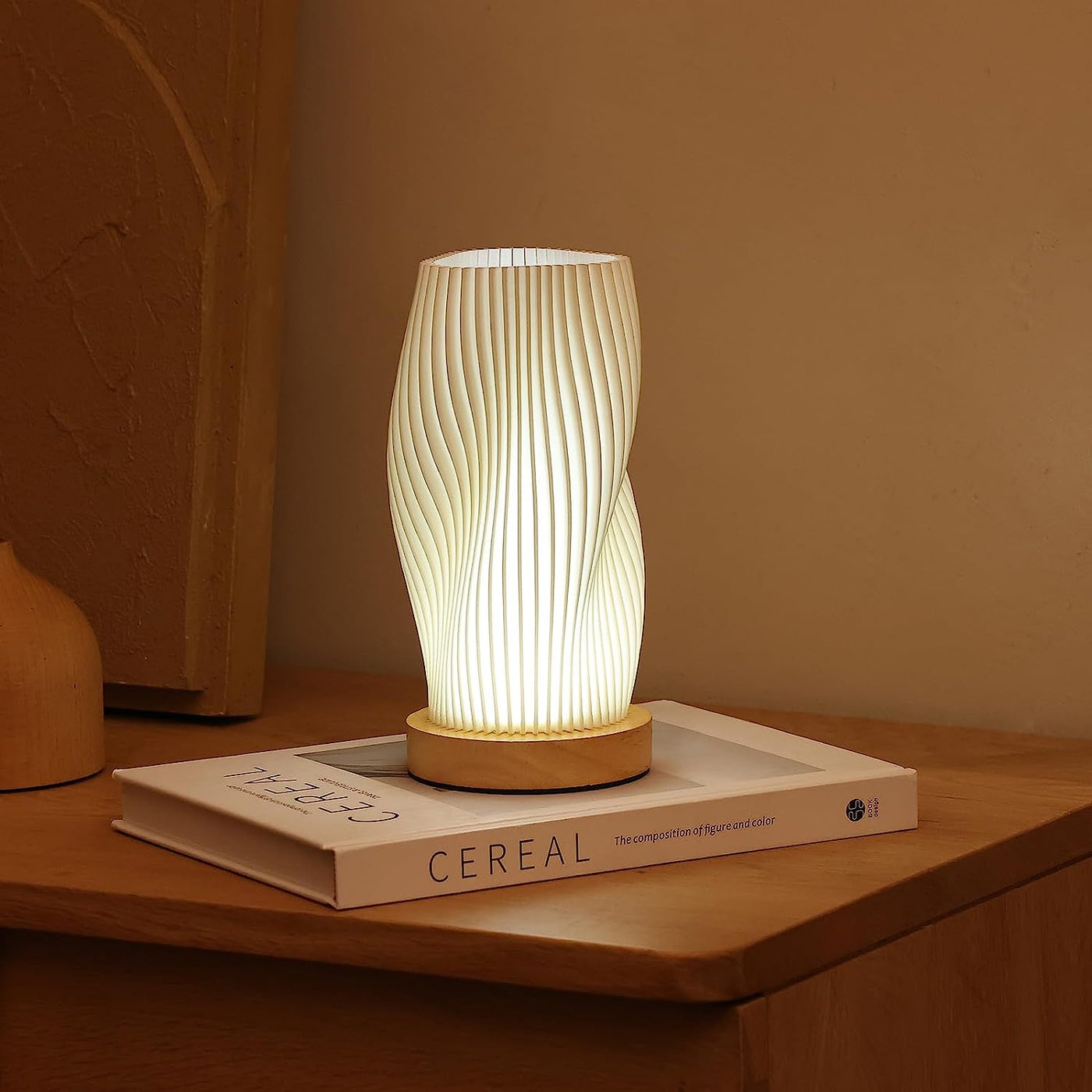 Wavecrest Lamp – Sleek USB-Powered Dimmable Table Lamp