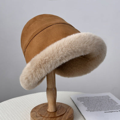 Women’s Faux Fur Winter Beanie Hat
