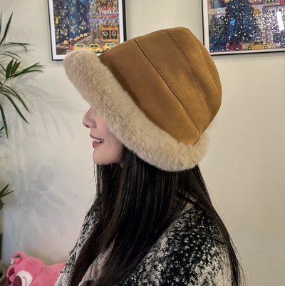 Women’s Faux Fur Winter Beanie Hat
