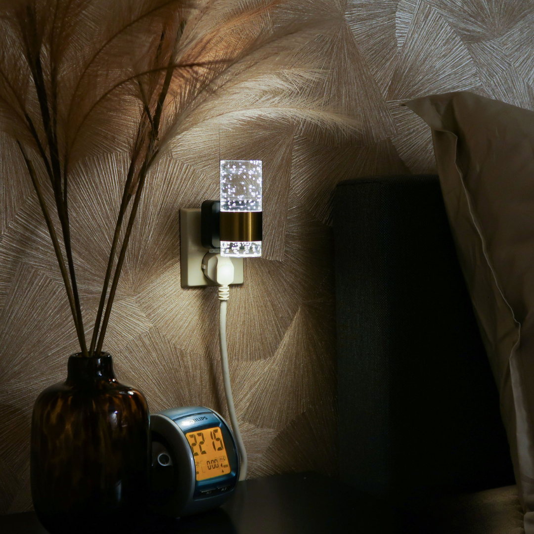 LumiKristall Plug-in Wall Lamp with Light Sensor