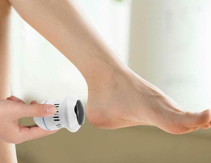 PediFeet – Cordless Callus Remover with Vacuum