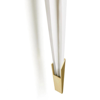 FeatherGlow  – Bird-Inspired Wall Lamp for a Whimsical Look
