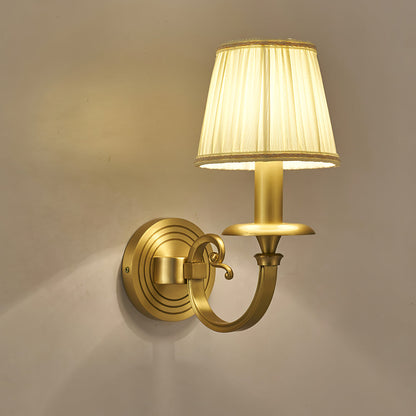 GlowMajesty – Elegant Gold Wall Lamp for Regal Lighting