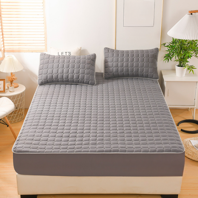 Eucalyptus Fitted Sheet Set with Pillowcases
