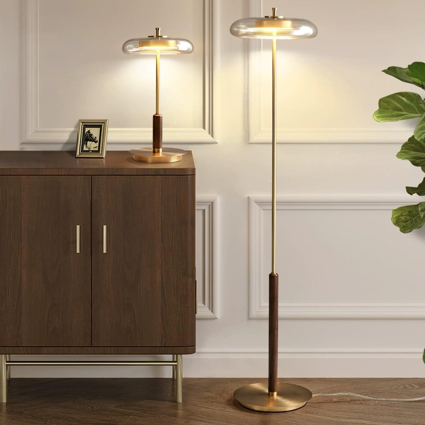 Classic LED Table Lamp with Glass and Metal