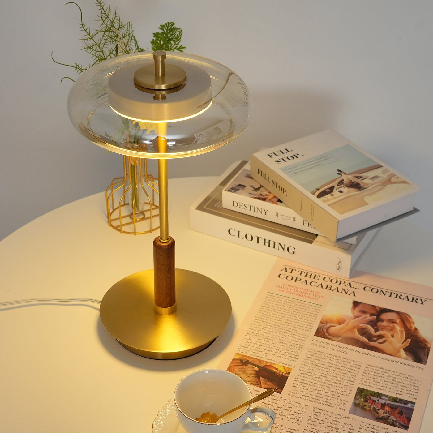 Classic LED Table Lamp with Glass and Metal