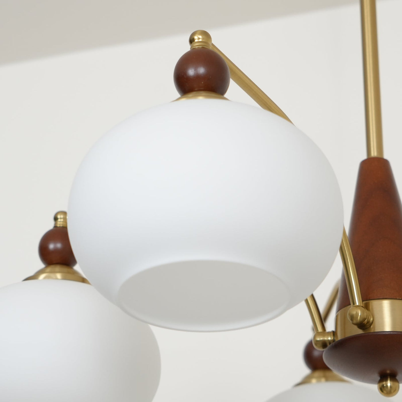 Retro Melodica Victorian Wood Brass Chandelier