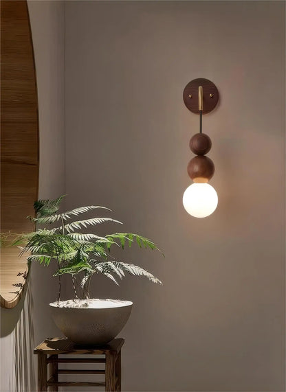 ShadowLuxe – Modern Wall Lamp with Walnut and Gradient Glass