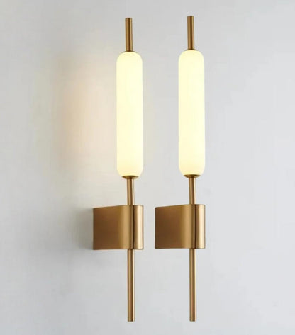 AuraGleam – Elegant Gold Wall Lamp for LED Lighting