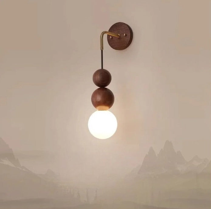ShadowLuxe – Modern Wall Lamp with Walnut and Gradient Glass