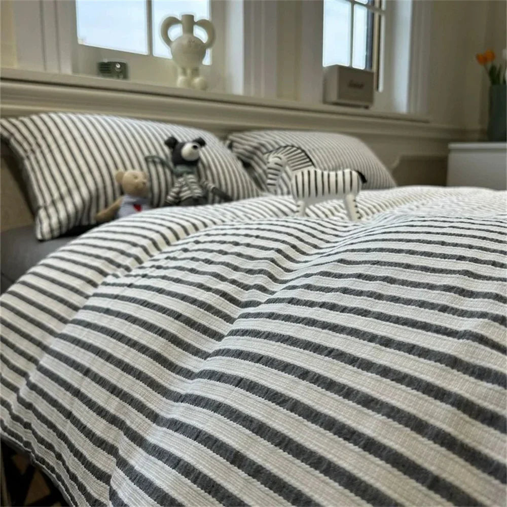 Gray Striped Bedding Set with Duvet Cover and Pillowcases