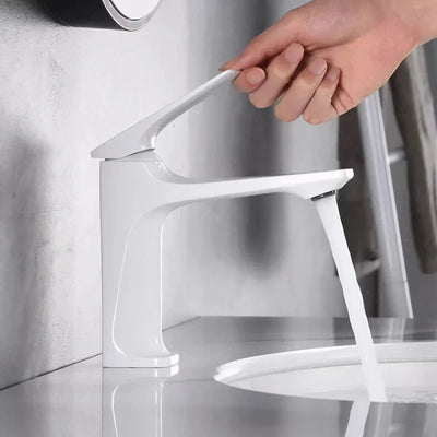 Elegant Bathroom Faucet  Single Handle  Durable Metal