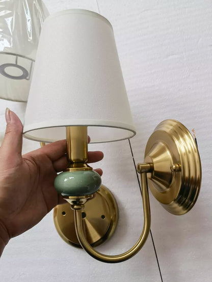 RayGlow – LED Wall Lamp with Stylish American Design