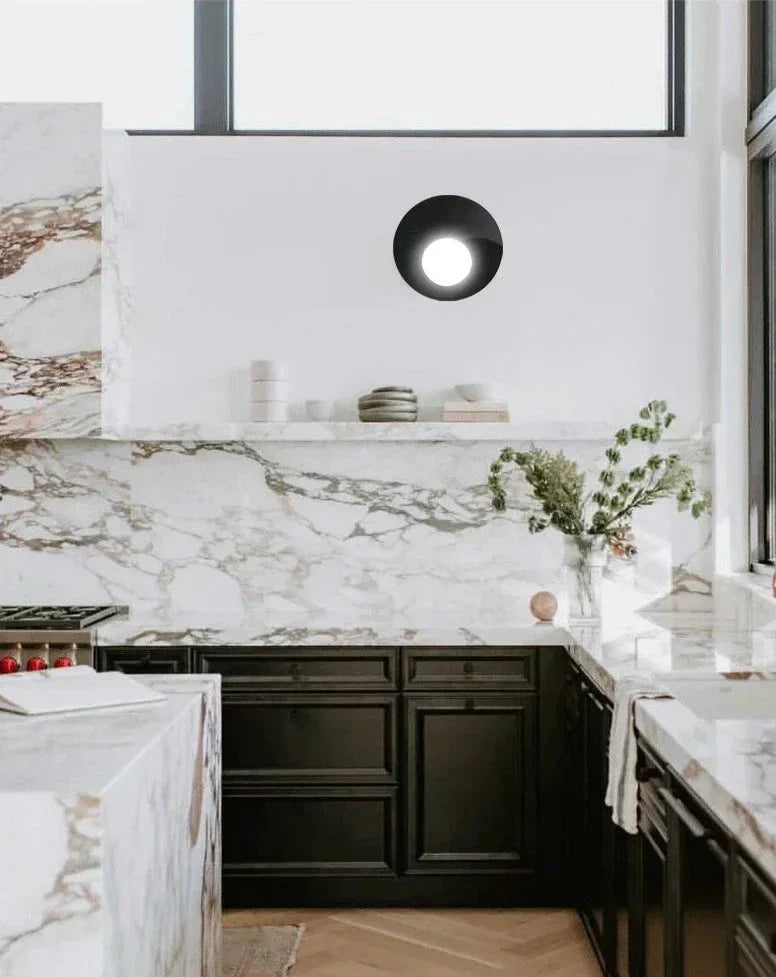MinimalGlow  – Sleek Wall Lamp with Energy-Efficient LED