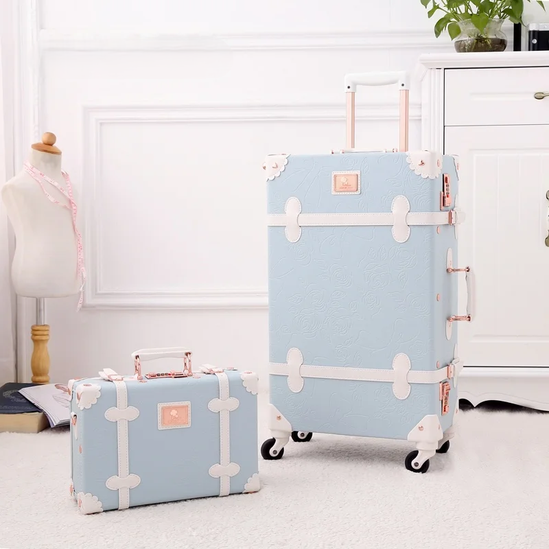 Retro Hard Shell Suitcase Set with Wheels and Combination Lock