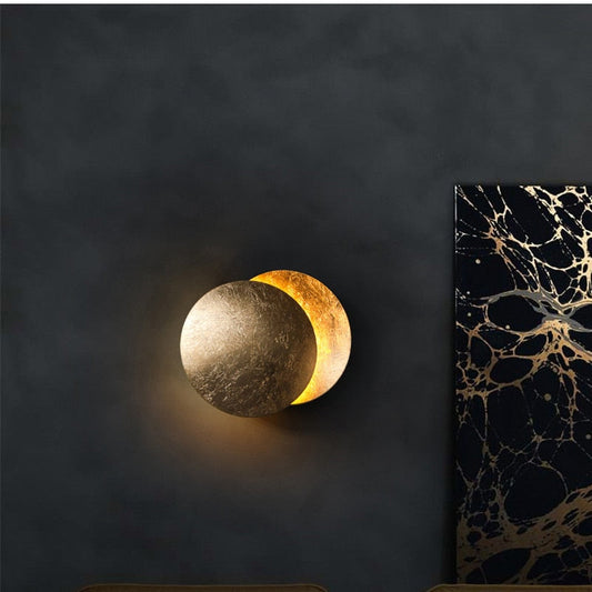 EclipseAura – Wall Lamp in Solar Eclipse Shape