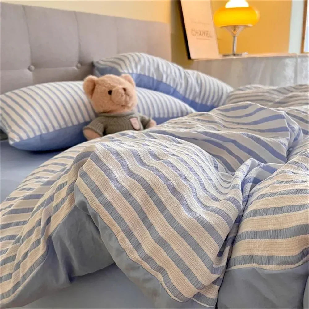 Gray Striped Bedding Set with Duvet Cover and Pillowcases