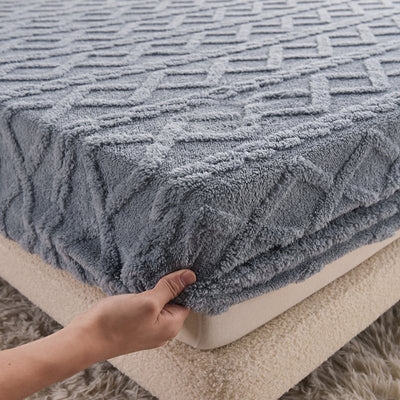 Velvet Mattress Cover – Soft Protective Bedding