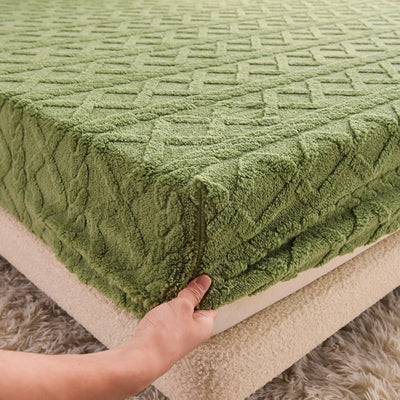 Velvet Mattress Cover – Soft Protective Bedding