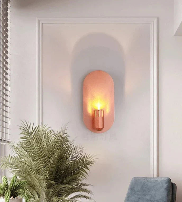 FormaLume – Contemporary Wall Light with Unique Design