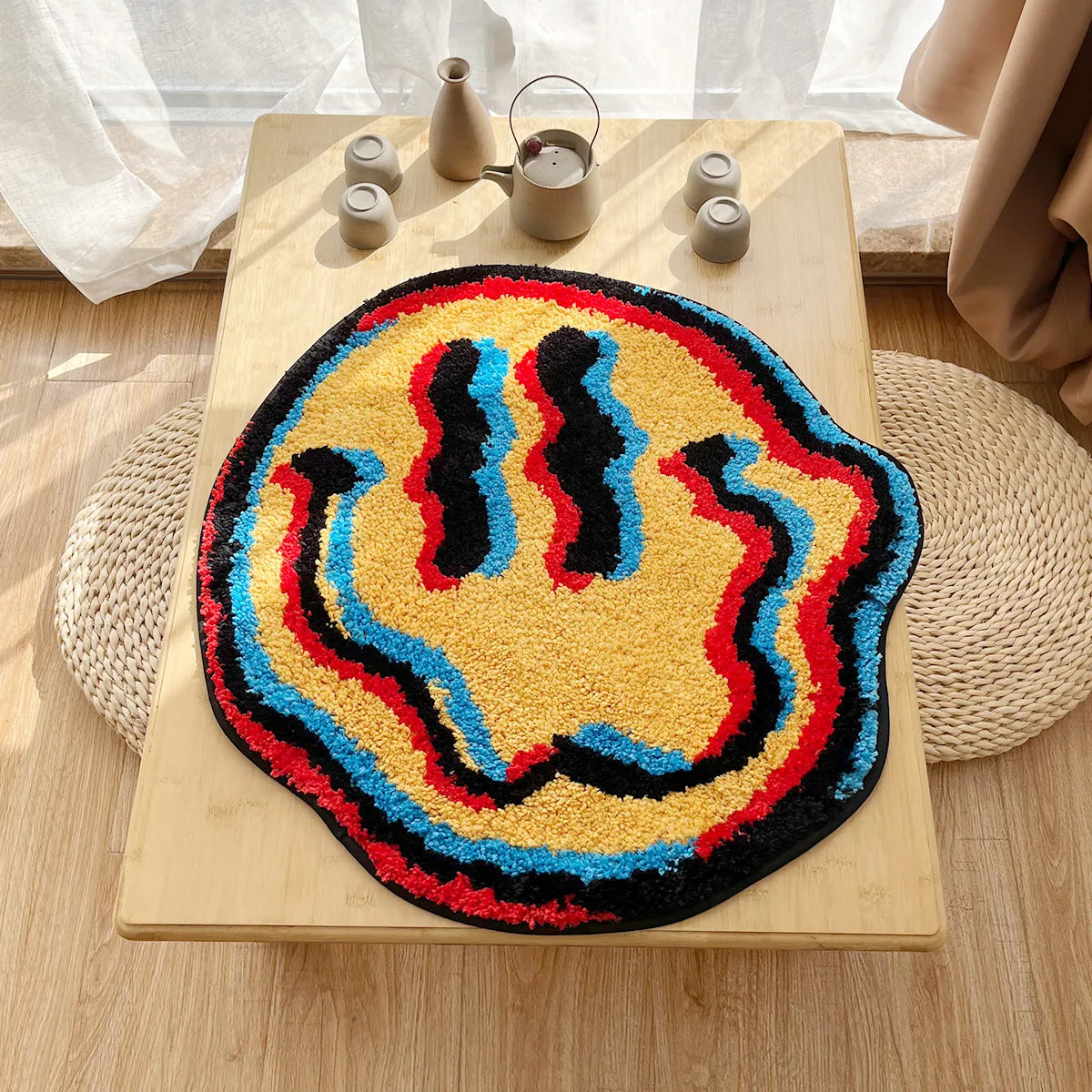 Round Soft Smiley Face Rug – Non-Slip Plush Carpet