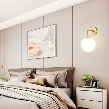 CircleLuxe – Scandinavian Wall Light with Adjustable Lighting