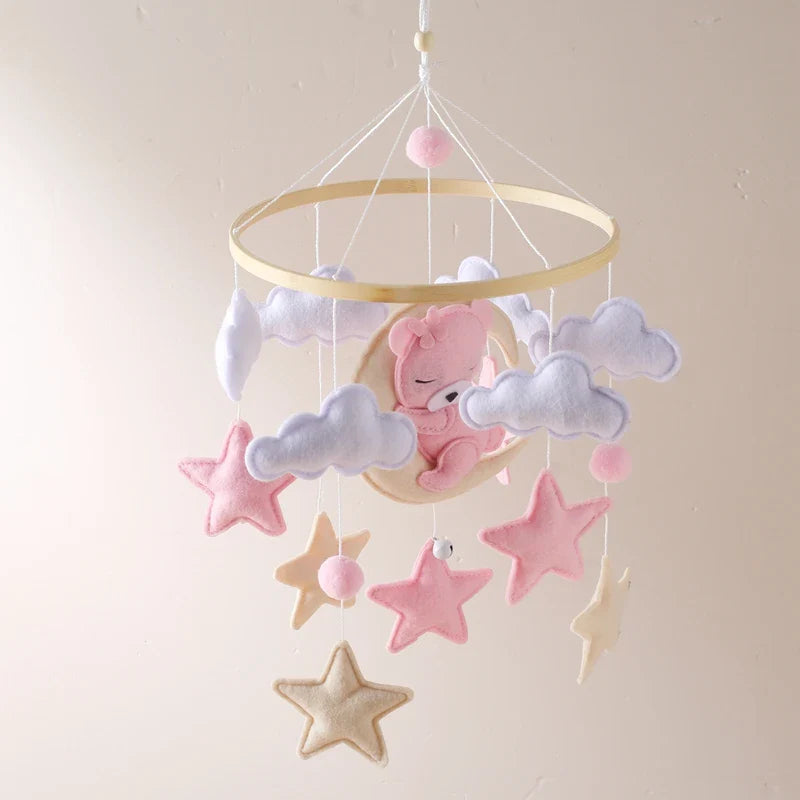 Wooden Baby Crib Mobile with Felt Bears Decoration