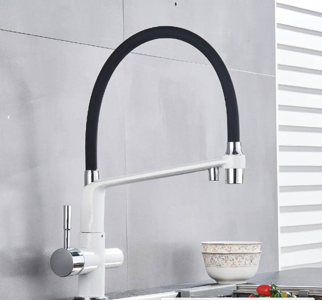 Pull Down Kitchen Faucet with Filtered Water Outlet
