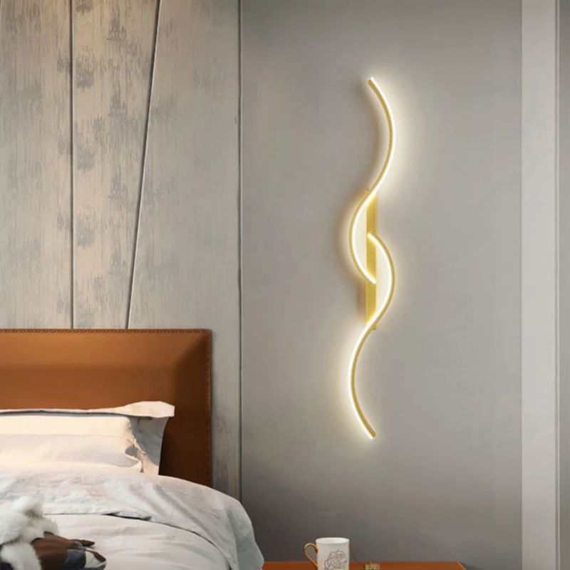 GlowCraft – Artistic LED Wall Light with Artistic Design