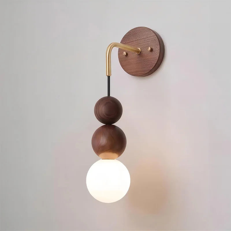 ShadowLuxe – Modern Wall Lamp with Walnut and Gradient Glass