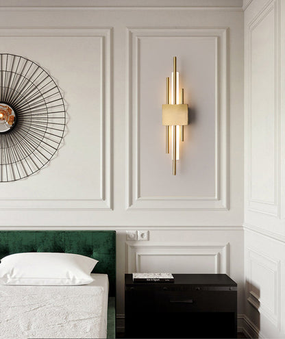 Minimalist LED Wall Light