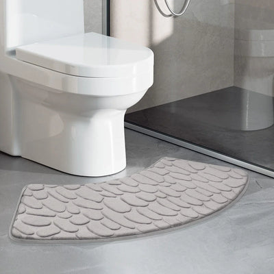 Curved Non-Slip Bathroom Mat with Ergonomic Design