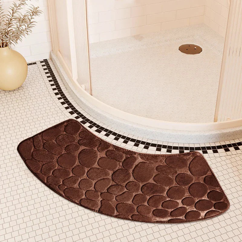Curved Non-Slip Bathroom Mat with Ergonomic Design