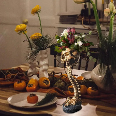 BoneBloom | Planter with Skull and Spine