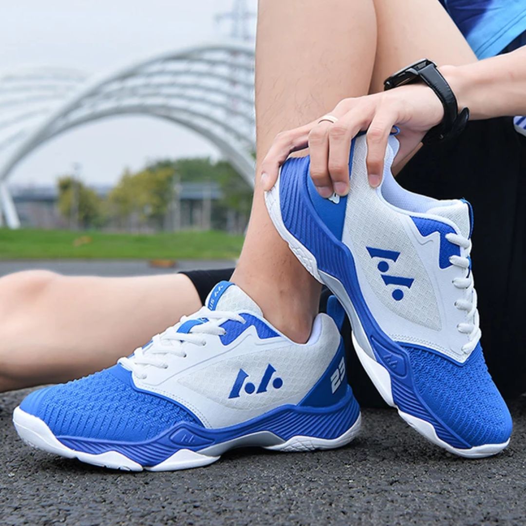 Comfortable Durable Men’s Badminton Shoes for Training