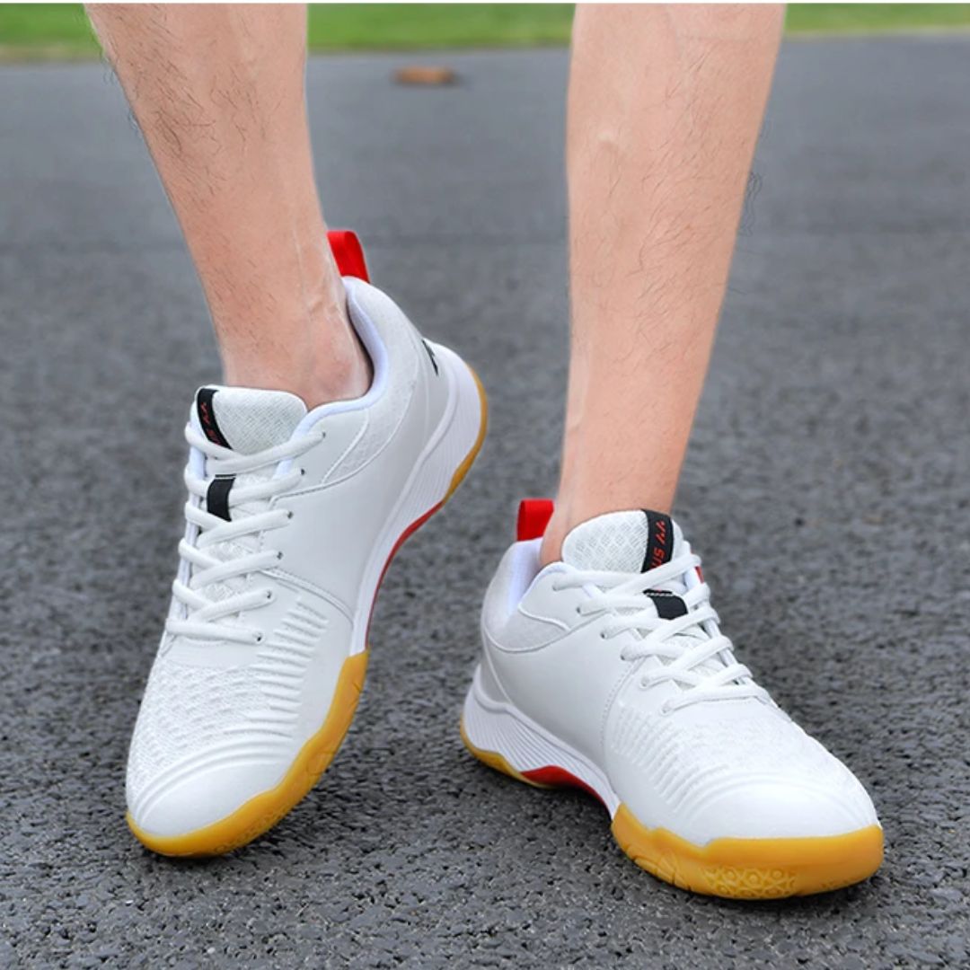 Comfortable Durable Men’s Badminton Shoes for Training