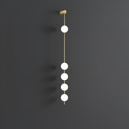 StreamGold – Modern Vertical Wall Lamp with Gold Accents