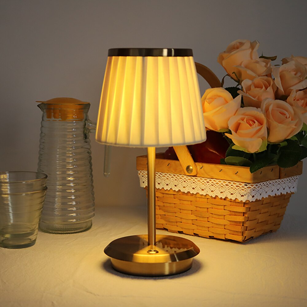Vintage Elegant Touch Dimmable Table Lamp