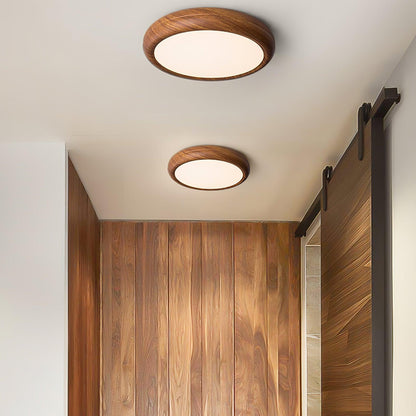 Wood Classic Round Ceiling Light