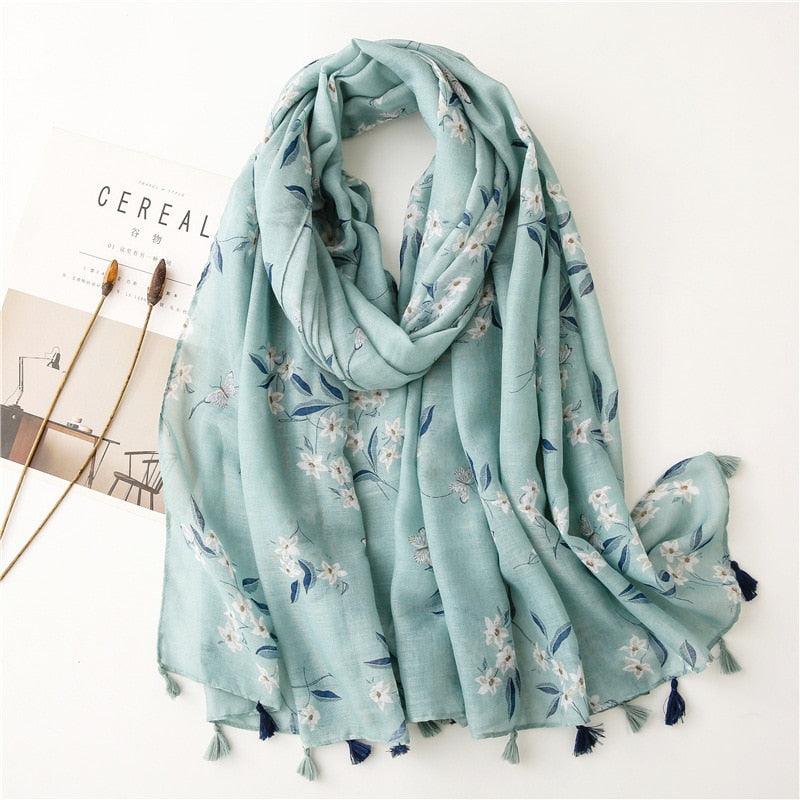 Women’s Warm Scarf – Soft, Stylish & Versatile Wrap