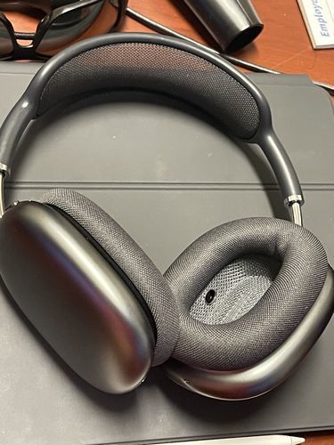 Bluetooth Over-Ear Noise Cancelling Headphones