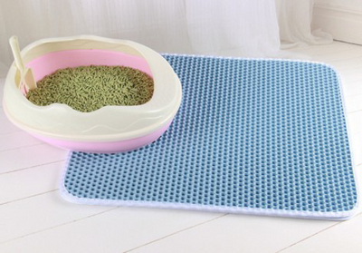 Cat Litter Mat with Double-Layer Trap and Non-Slip Base – PawGuard