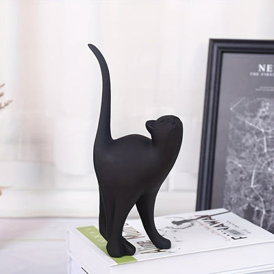 Modern Resin Cat Figurine – Nordic Style Decor
